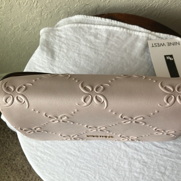 Nine West: Dixie Little shoulder bag with gold tone strap - Picture 12 of 16